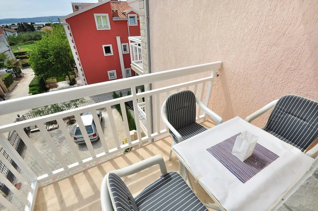 Apartment House Jerko Kaštela